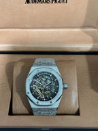 41mm Blue dial Hammered 18K white gold Men's Watch
