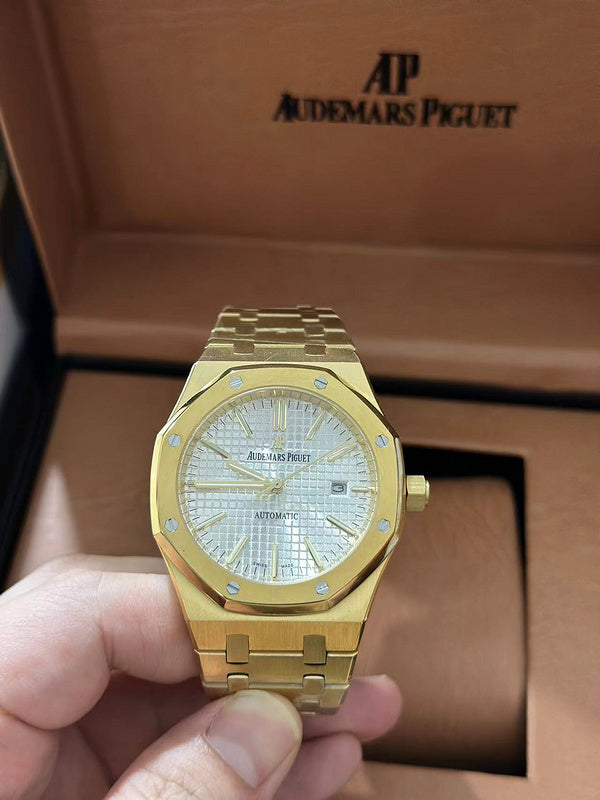 Yellow Gold Silver Dial 37mm Watch