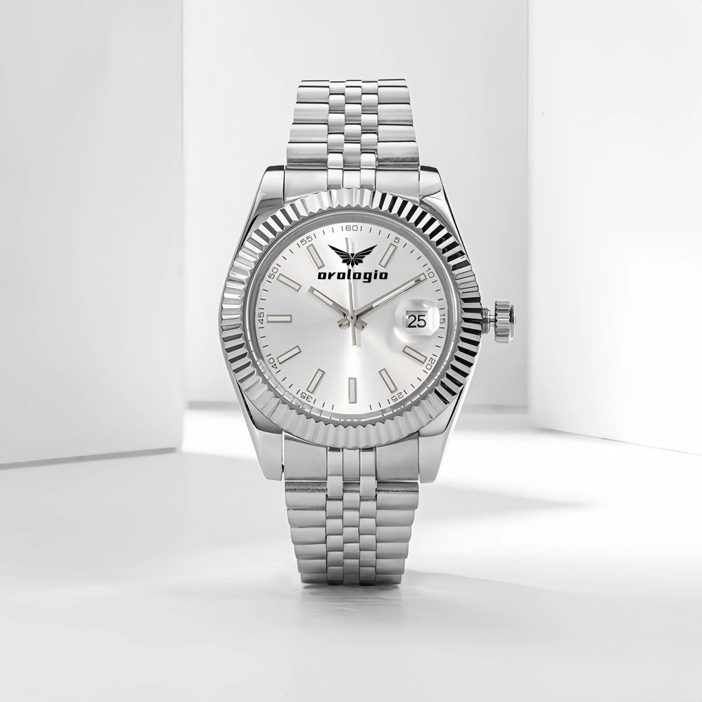 Classic Silver Dial Stainless Steel Strap Analog Watch