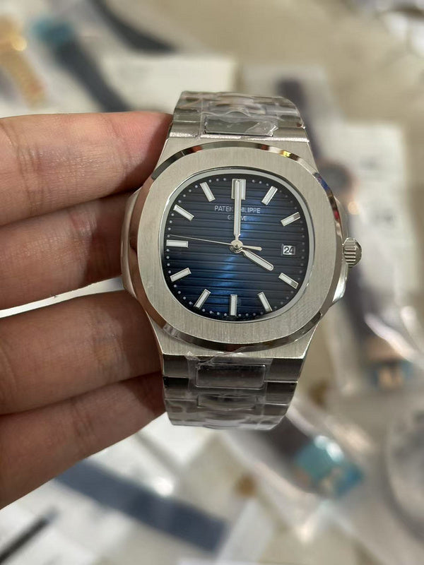 Stainless Steel Case & Distinctive Blue Dial Watch
