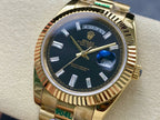 18 ct Everose gold with diagonal motif chocolate dial Watch