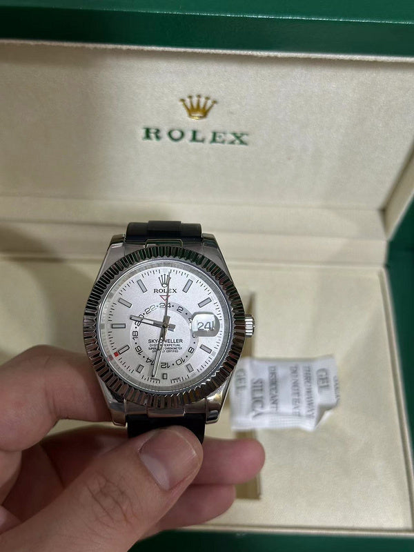White Gold With Intense White Dial and Oysterflex Bracelet Watch