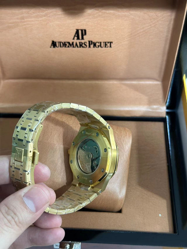 Gold Case and Bracelet With Black "Grande Tapisserie" Dial Watch