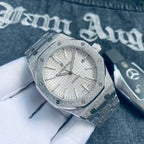 41mm Blue dial Hammered 18K white gold Men's Watch