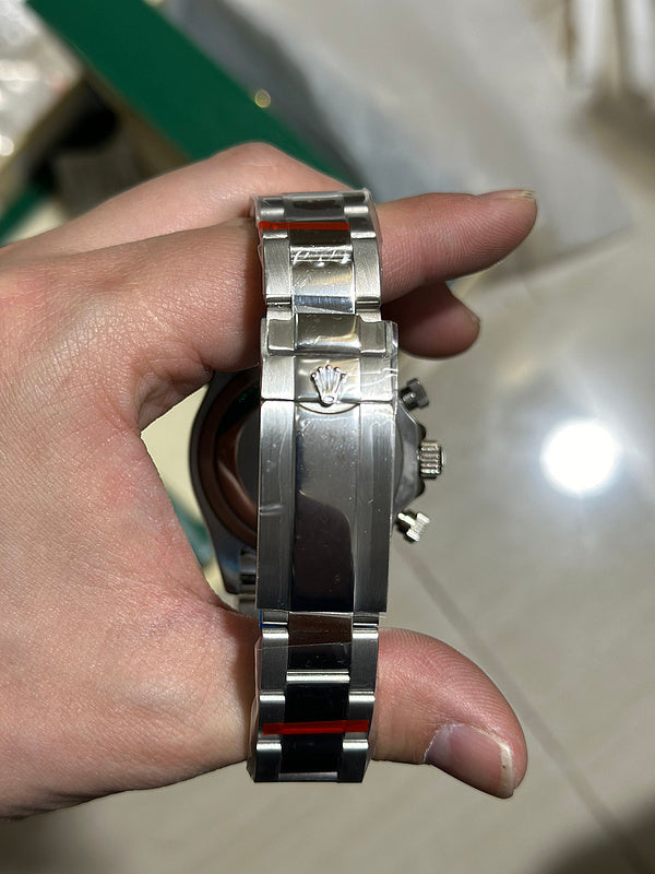 Cosmograph Daytona 40mm White Gold Case & Black Dial With Diamond Hour Markers Watch
