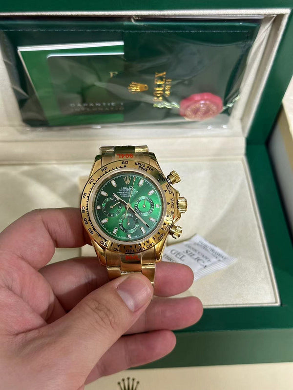 Cosmograph Daytona Yellow Gold Distinctive Green Dial Watch