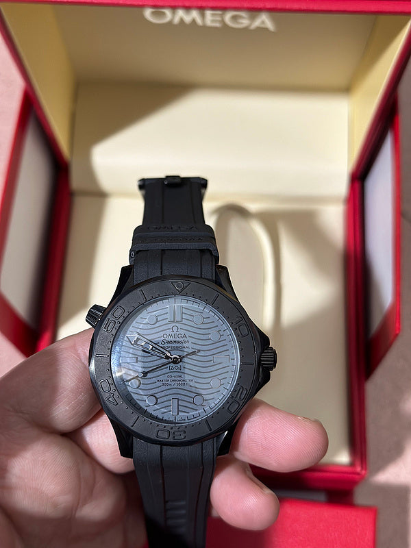 Diver 300M Chronometer Black Ceramic Case With Matching Dial 43.5mm Watch