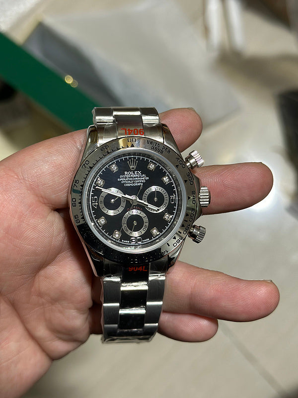 Cosmograph Daytona 40mm White Gold Case & Black Dial With Diamond Hour Markers Watch