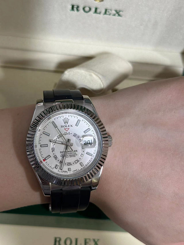 White Gold With Intense White Dial and Oysterflex Bracelet Watch