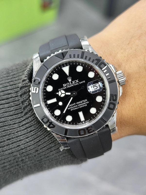 Yacht-Master 42 in 18 ct White Gold with a Black Dial Watch
