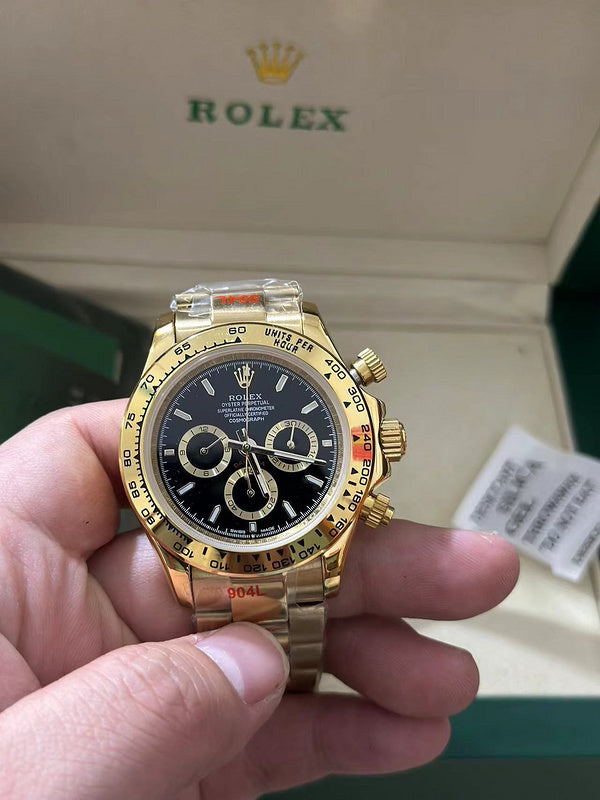 Cosmograph Daytona Yellow Gold With Black Dial and Oyster Bracelet Watch