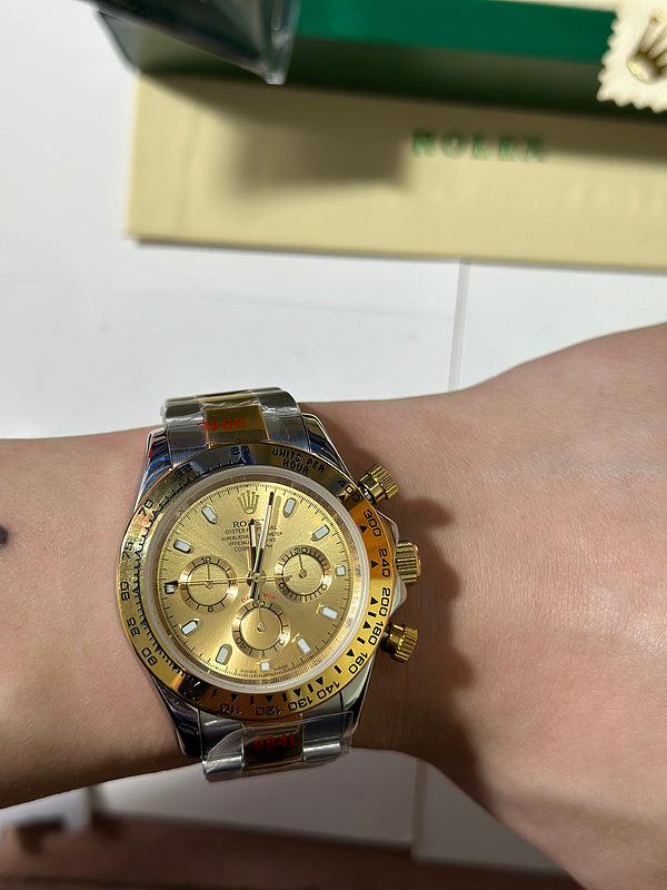 Cosmograph Daytona Yellow Rolesor (steel and 18k gold) Case & Champagne Dial Watch