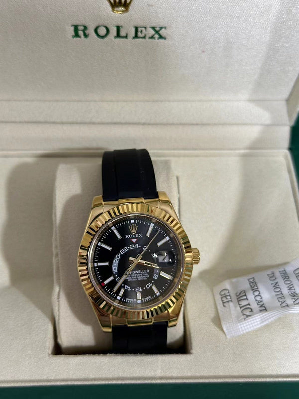 Oyster Perpetual Sky-Dweller Watch