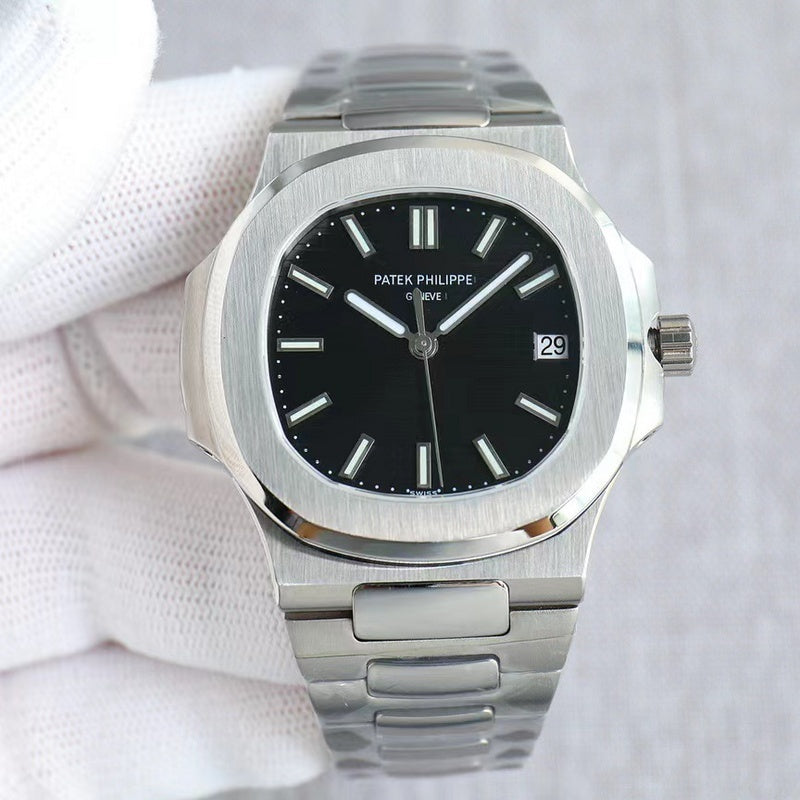 Iconic Luxury in Timeles Black Dial Watch