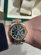 Oystersteel and yellow gold Rolesor with White Dial Watch