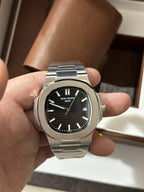 Iconic Luxury in Timeles Black Dial Watch