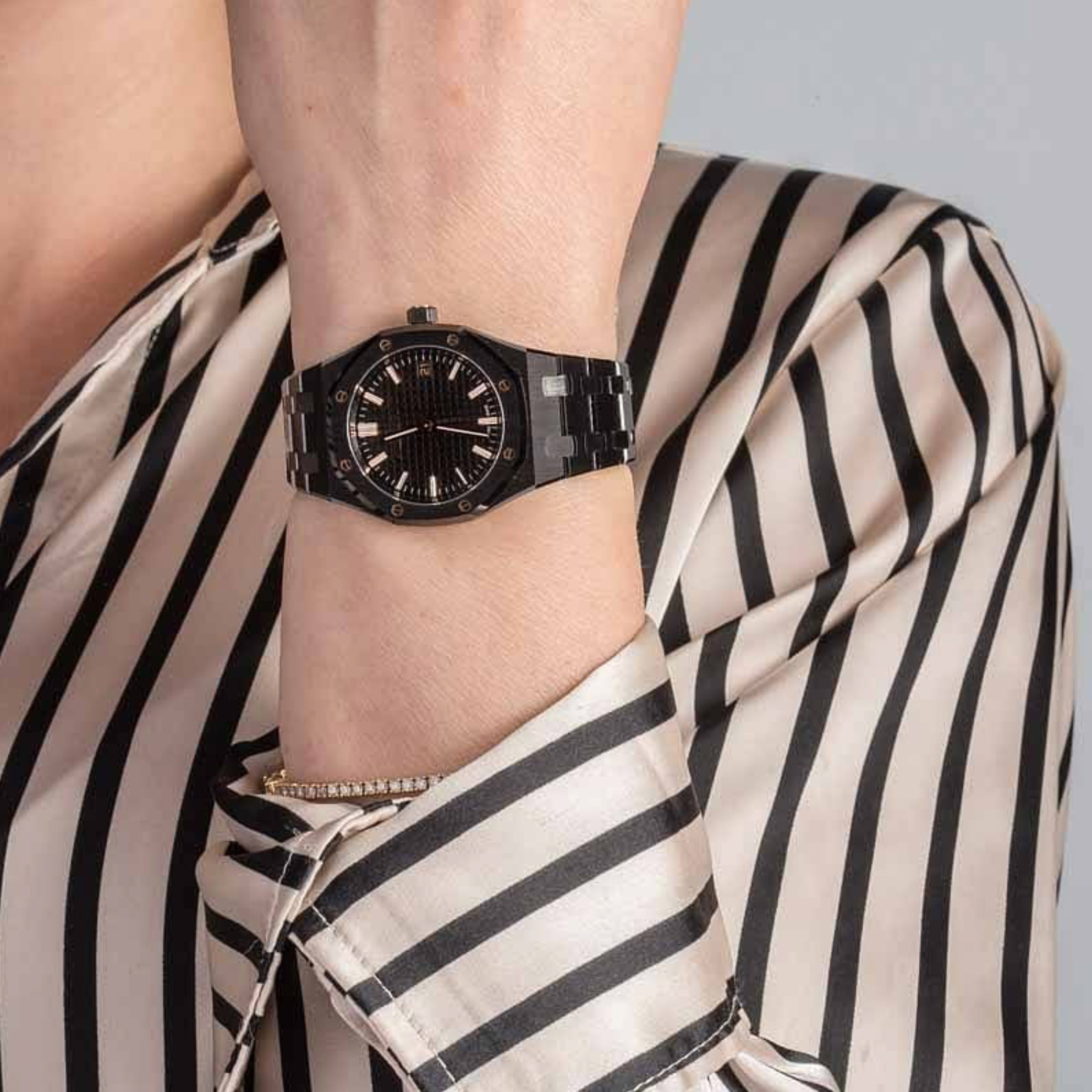 AP Royal Oak Black Ceramic 42mm
