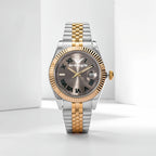 Elegant Metallic Gray &amp; Gold Aesthetic Luxury Wristwatch