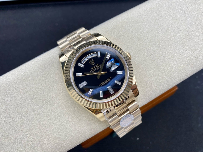 Yellow Gold With Black Onyx Dial Watch