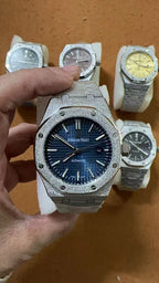 41mm Blue dial Hammered 18K white gold Men's Watch