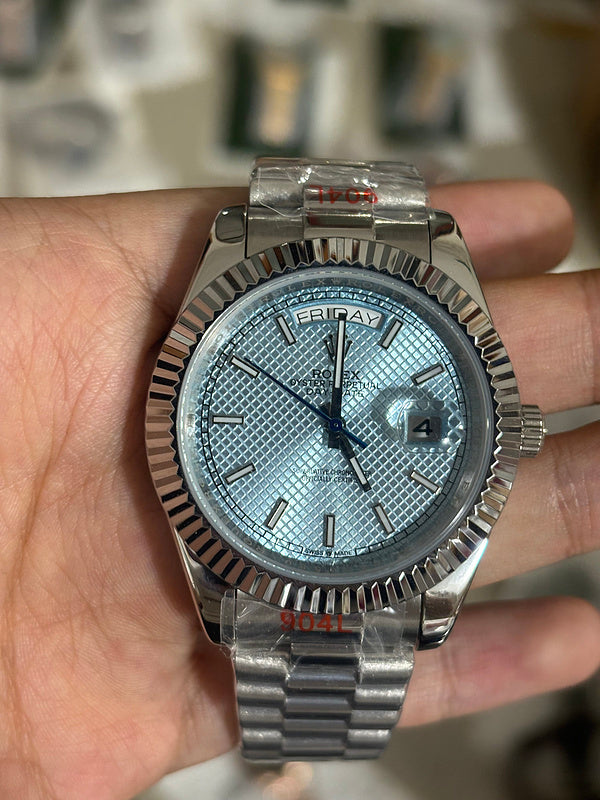 40 President Platinum Ice Blue Diagonal Watch