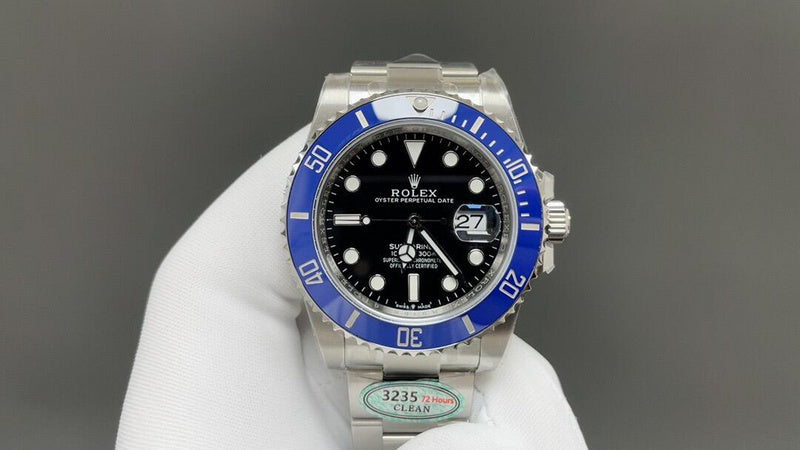 Submariner Date  Oyster, 41 mm, White Gold