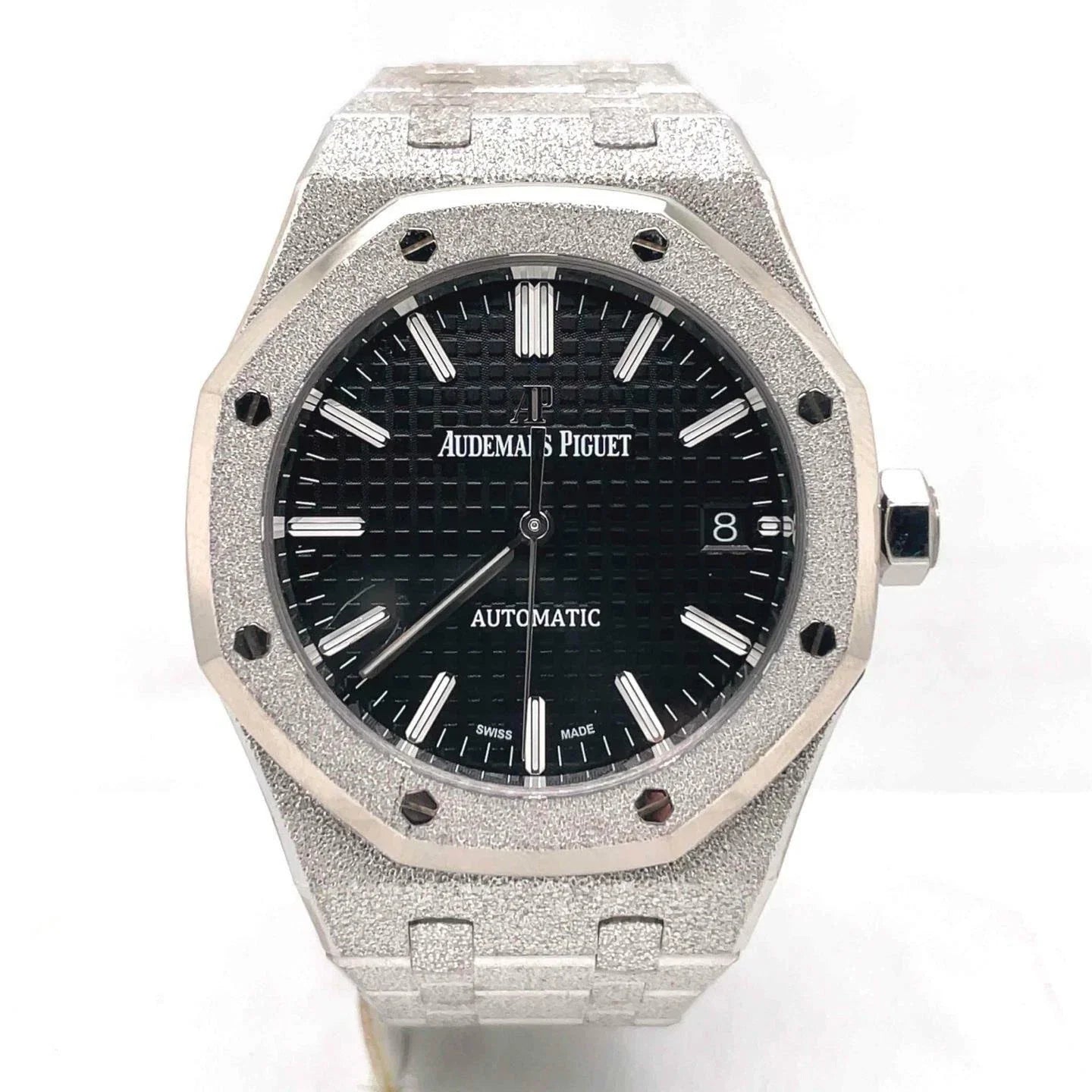 Royal Oak 37mm in White Gold Frosted on White Gold Frosted Bracelet with Black Grande Tapisserie Dial